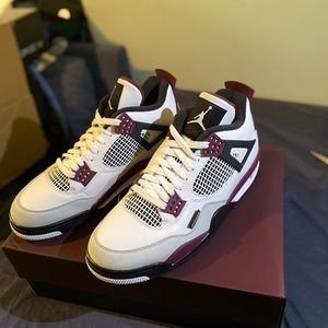Jordan retro 4 PSG